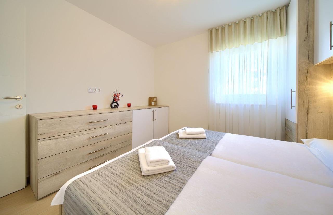 Apartment Crystal Aura มาลินสกา ภายนอก รูปภาพ